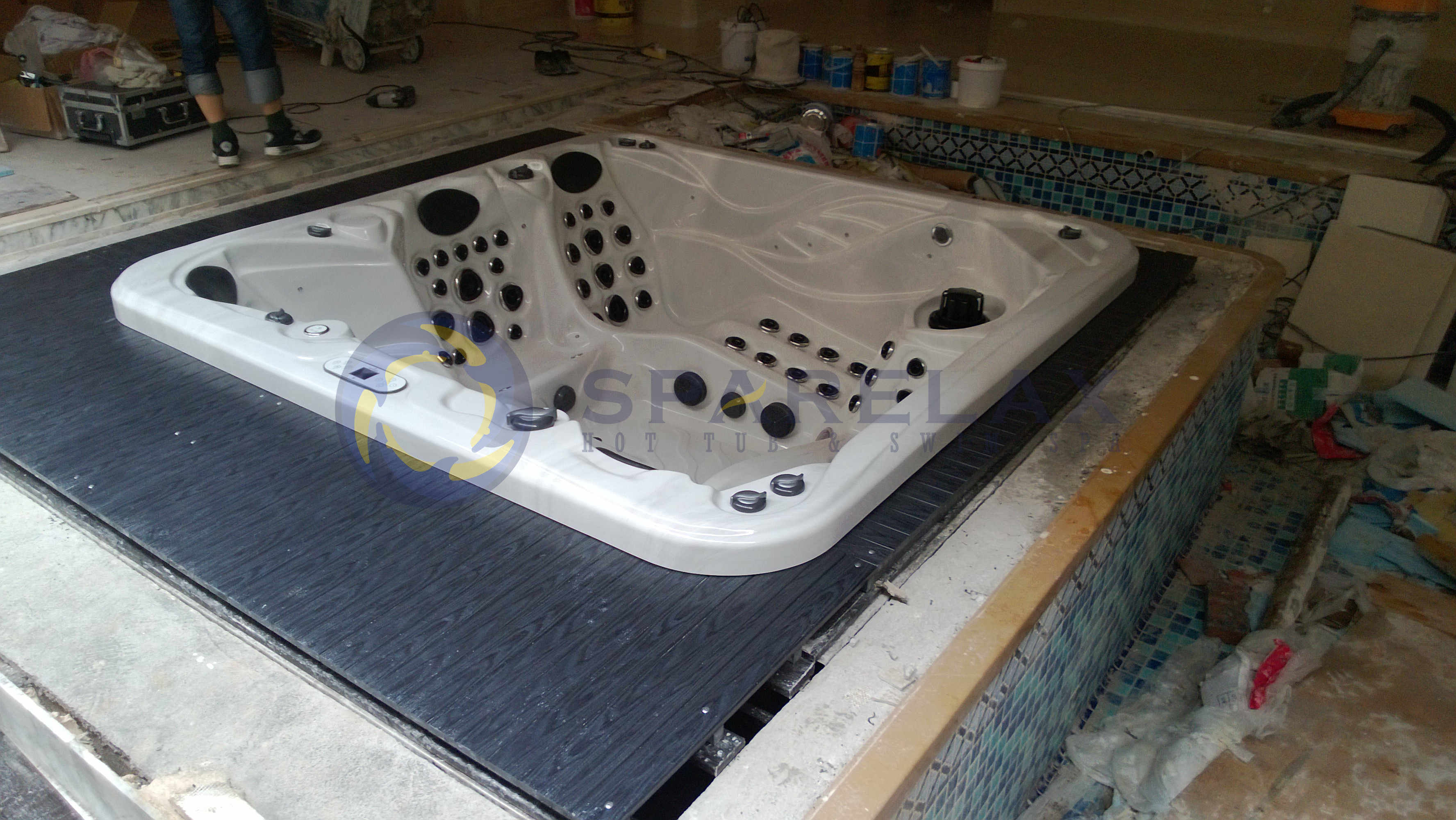 winter spa hottub